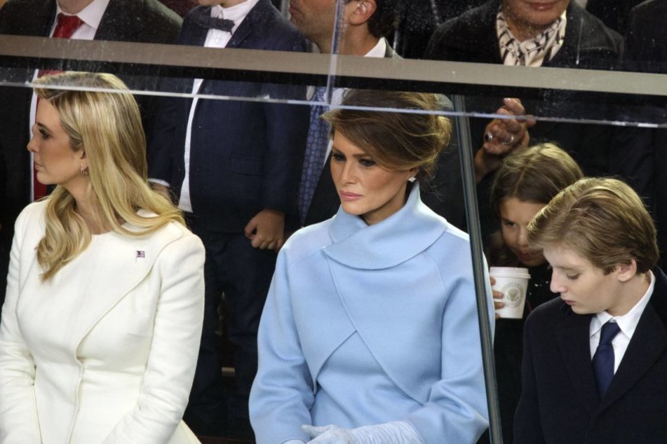 Ivanka, Melania und Barron Trump (v.li.) bei der Amsteinführung von Donald.
