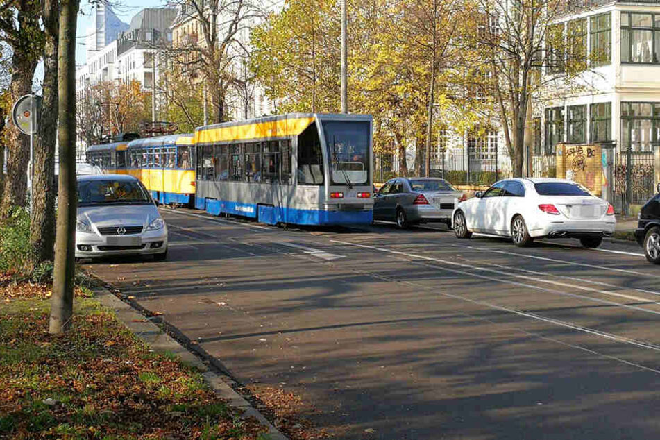 Die Dresdner Straße bekommt stadtauswärts eine gesonderte Radfahrspur.