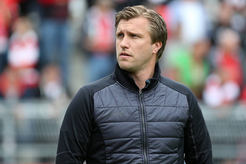 Sport-Chef Markus Krösche war nach dem 3:2-Sieg nicht ganz zufrieden.