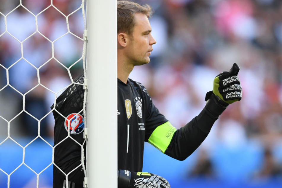 Bayern-Keeper Manuel Neuer muss sich auch 2019 keine Sorgen machen. (Archivbild)