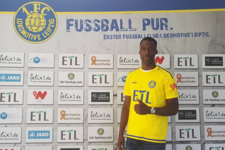 Mittelstürmer Stephané Mvibudulu (26) ist der zweite Neuzugang beim 1. FC Lok Leipzig.