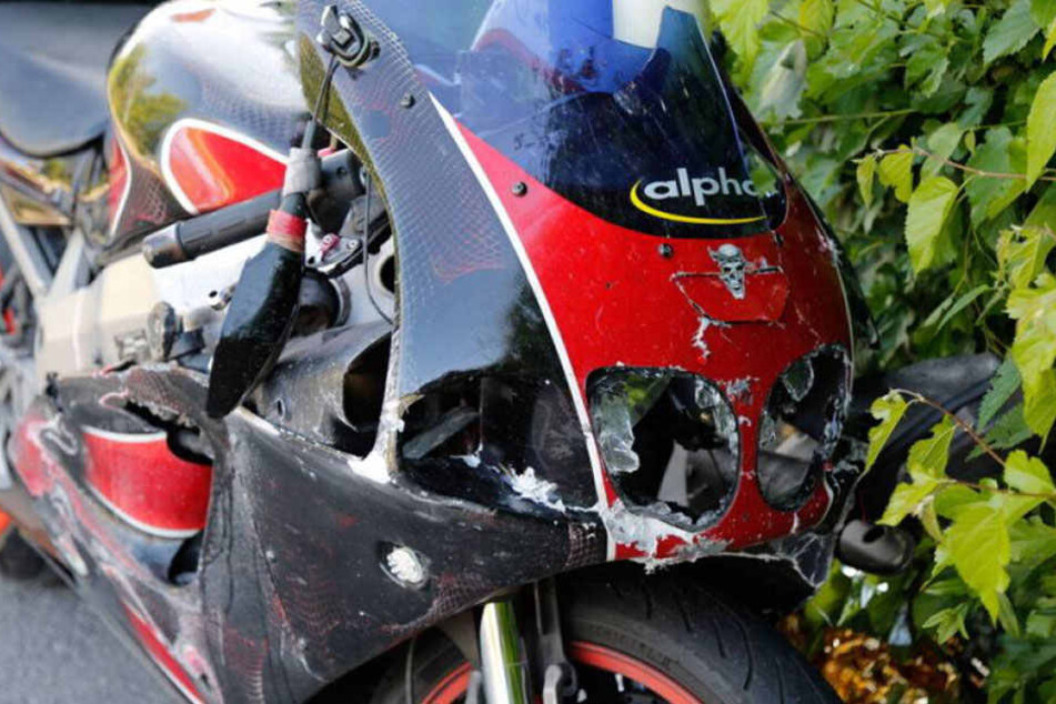 Das Motorrad von Tilo U. im Juni 2016. Er starb vier Tage nach dem Horror-Crash.