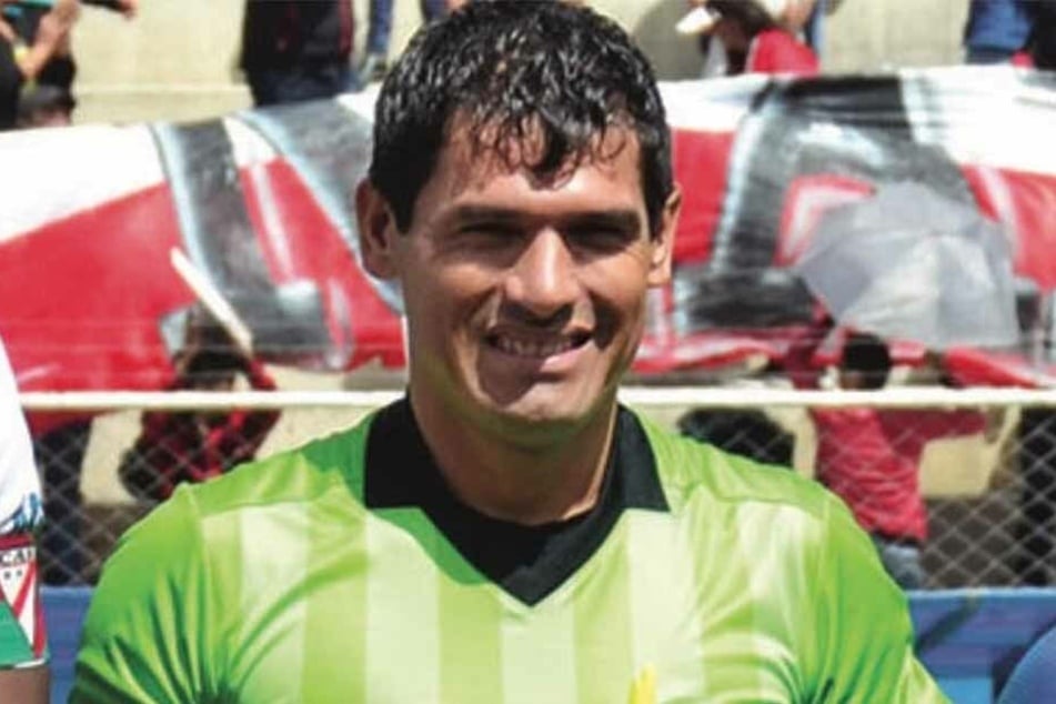 Víctor Hugo Hurtado, Schiedsrichter aus Bolivien, starb in der Notaufnahme an einem Herz- und Atemstillstand.