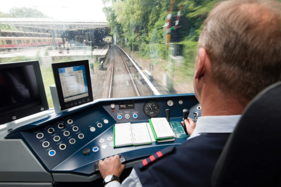Im Moment sind viele Zugführer krank. (Symbolbild)