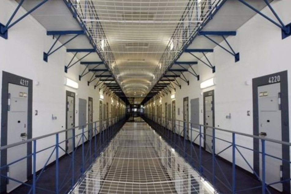 800 Männer befanden sich in dem Gefängnis, in dem eigentlich nur Platz für 400 Insassen ist. (Symbolbild)
