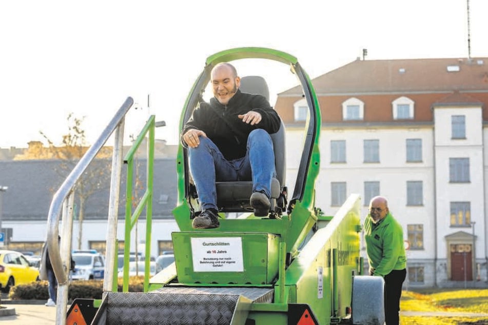 TAG24-Reporter Eric Hofmann (34) war froh, dass der Gurt ihn im Sitz hielt.