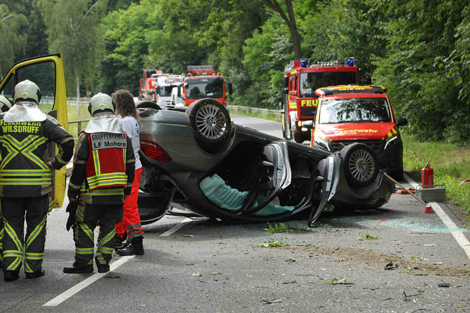 Die B173 musste nach dem Unfall voll gesperrt werden.