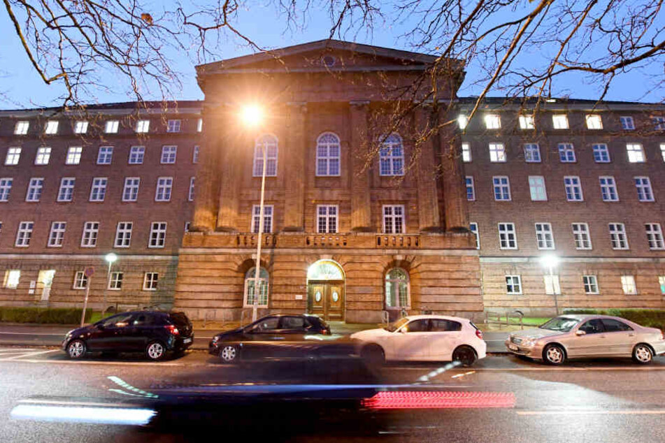 Der Prozess gegen den 39-Jährigen fand vor dem Kieler Landgericht statt.