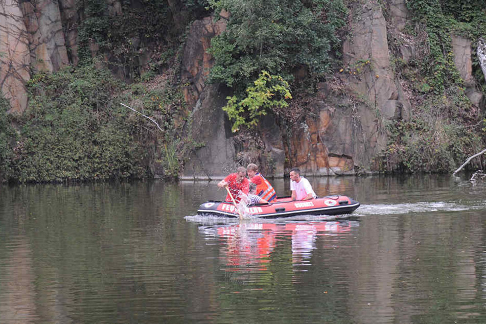 Rettungskräfte konnten den 13-Jährigen nach kurzer Zeit aus dem Wasser bergen.