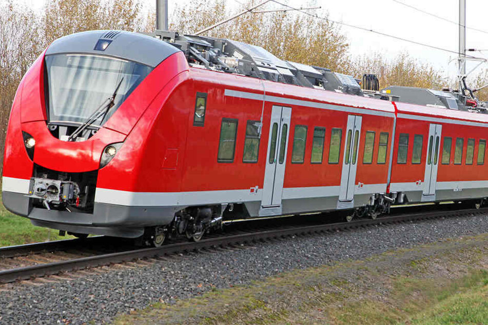Züge haben Verspätungen und fallen aus. (Symbolbild)