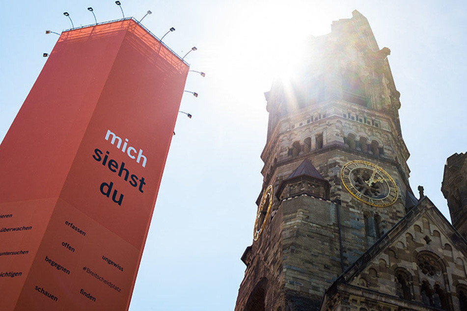 Jedes Jahr besuchen rund 1,3 Millionen Menschen die Gedächtniskirche. Auch zum Kirchentag in Berlin werden viele in die City-West strömen, um den "hohlen Zahn" in Augenschein zu nehmen.