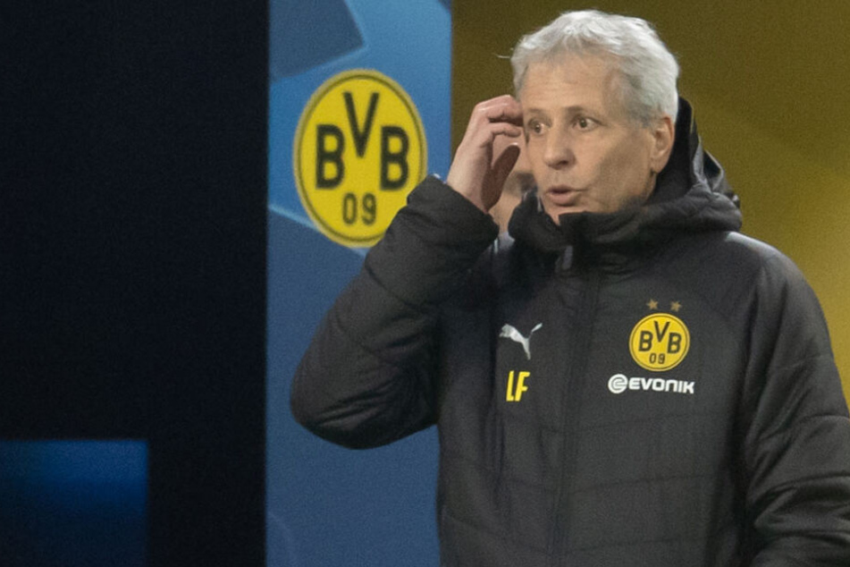 Nicht sicher, ob er gegen Hoffenheim auf der Bank sitzen kann: BVB-Trainer Lucien Favre.