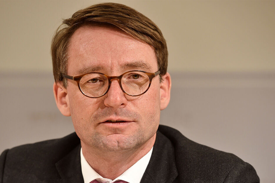 Innenminister Roland Wöller (48, CDU)