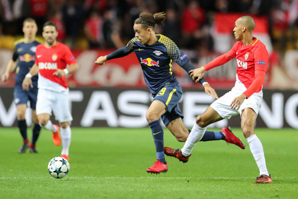 RB Leipzigs Stürmer Yussuf Poulsen (2.v.r.) fiebert dem Duell gegen den traditionsreichen SSC Neapel entgegen. Er sieht die Roten Bullen gut gewappnet.