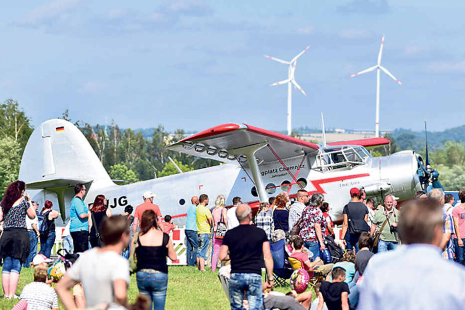 Zu sehen gab’s unter anderen auch „Tante Anna“ vom Flugplatz Chemnitz Jahnsdorf.