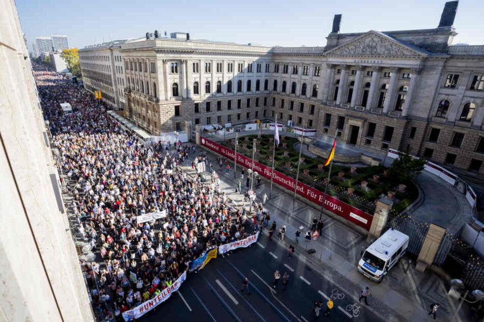 40.000 Teilnehmer waren für die Demonstration gegen Rechts in Berlin angemeldet.