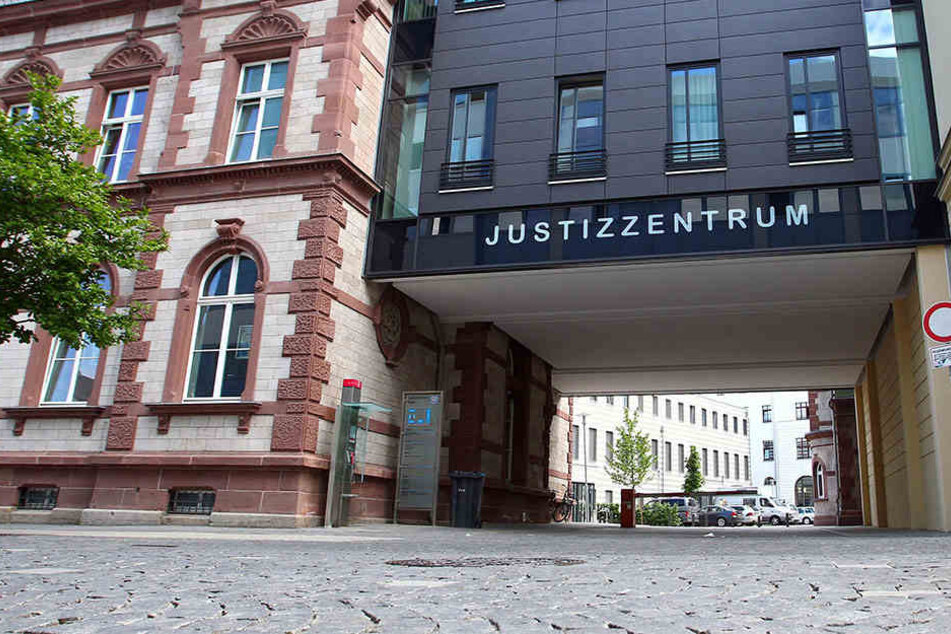 Am Montagmorgen beginnt der Prozess zu einer Vergewaltigung.