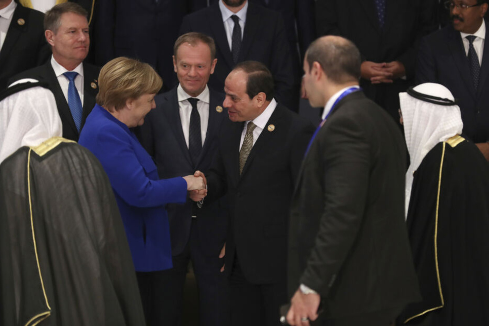 Bundeskanzlerin Angela Merkel trifft den ägyptischen Präsidenten Abdel-Fattah El-Sisi.
