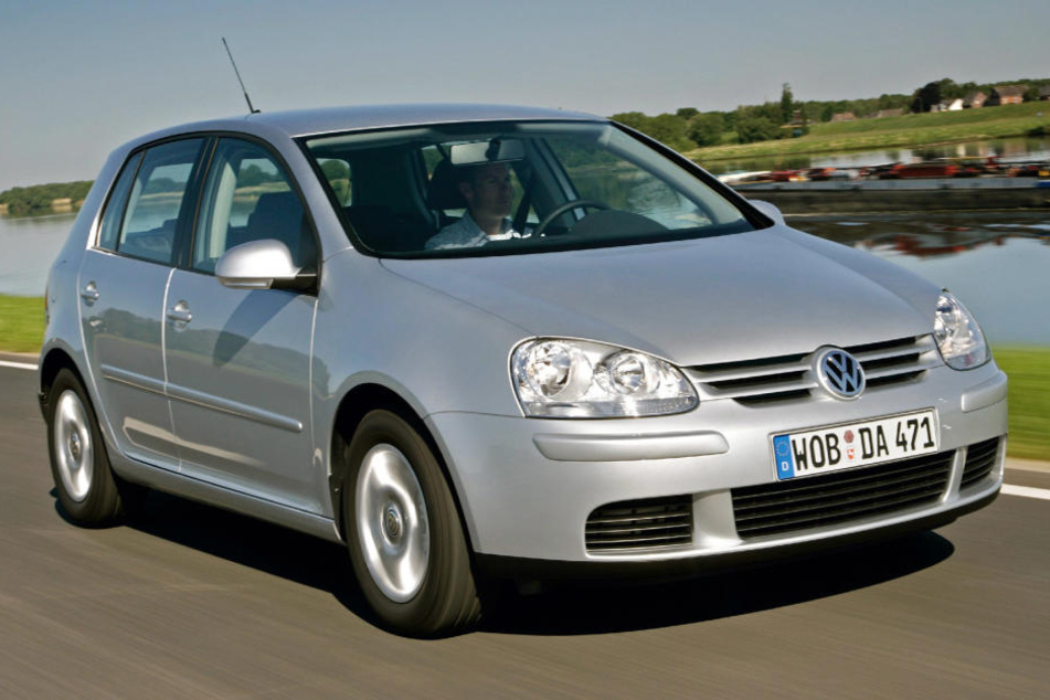 Was für ein Mega-Deal! Für nur 1,50 Euro ersteigerte ein eBay-Nutzer einen VW Golf. (Symbolbild)