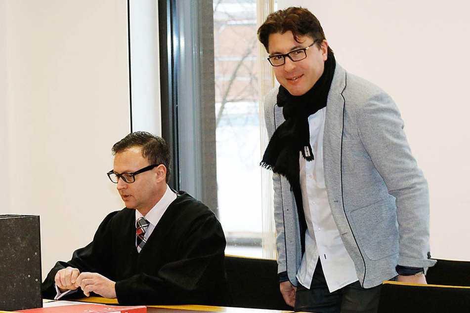 Christian Weise (48, r.) mit seinem Anwalt Jan Richter (r.).