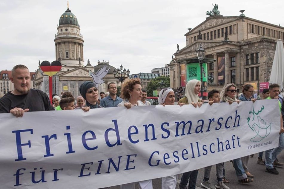 Die Demonstration auf dem Gendarmenmarkt in Mitte.