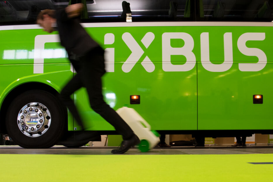 Der Busfahrer des Flixbusses sah keinen Handlungsbedarf. (Symbolbild)
