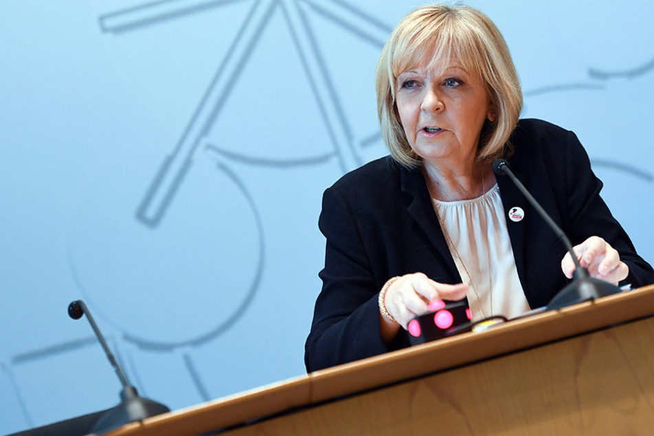 Hannelore Kraft (55) wurde vom Vorstand als SPD-Spitzenkandidatin für die Landtagswahlen bestätigt.