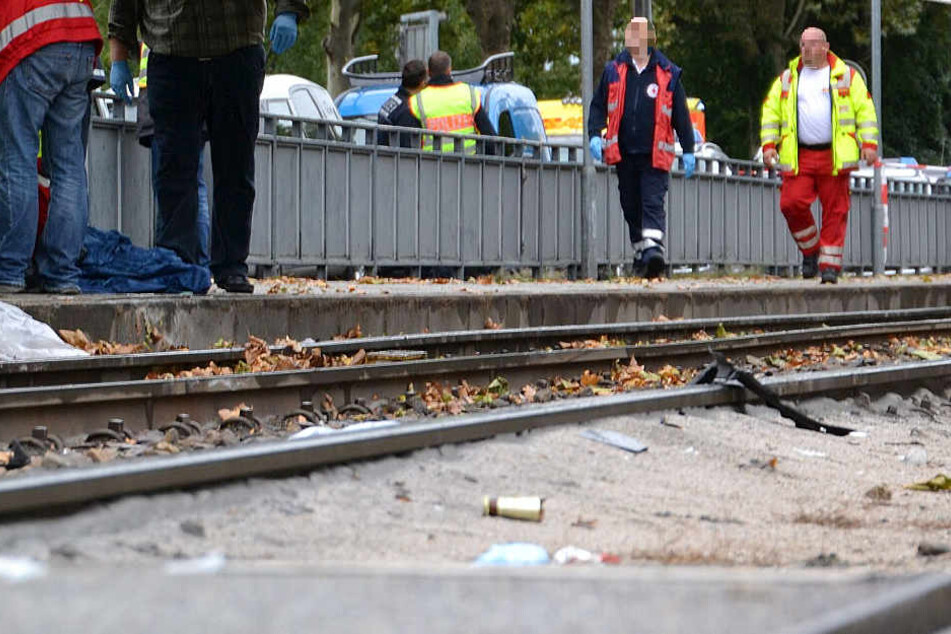 Die Straßenbahnhaltestelle wurde schwer beschädigt (Symbolbild).