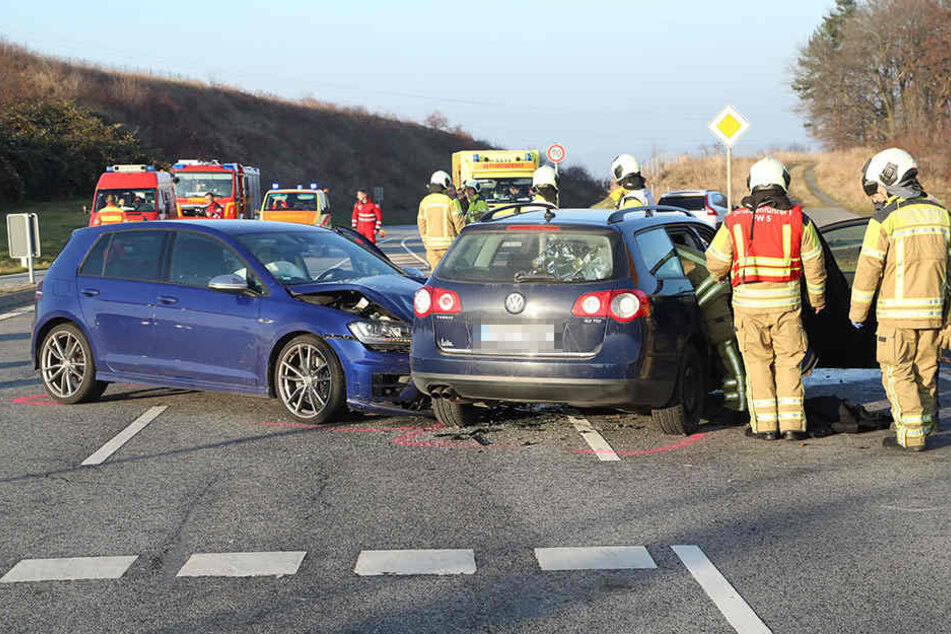 Schwerer Crash am äußeren Rand von Dresden.