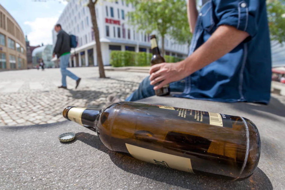 Auch Montags zwischen 9 und 18 Uhr darf auf den folgenden Plätzen künftig wieder getrunken werden.