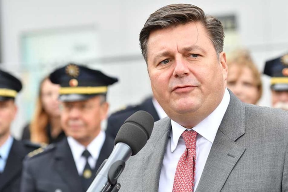 Innensenator Andreas Geisel (SPD) warnt vor einer vorschnellen Verurteilung von Polizeischülern mit Migrationshintergrund.