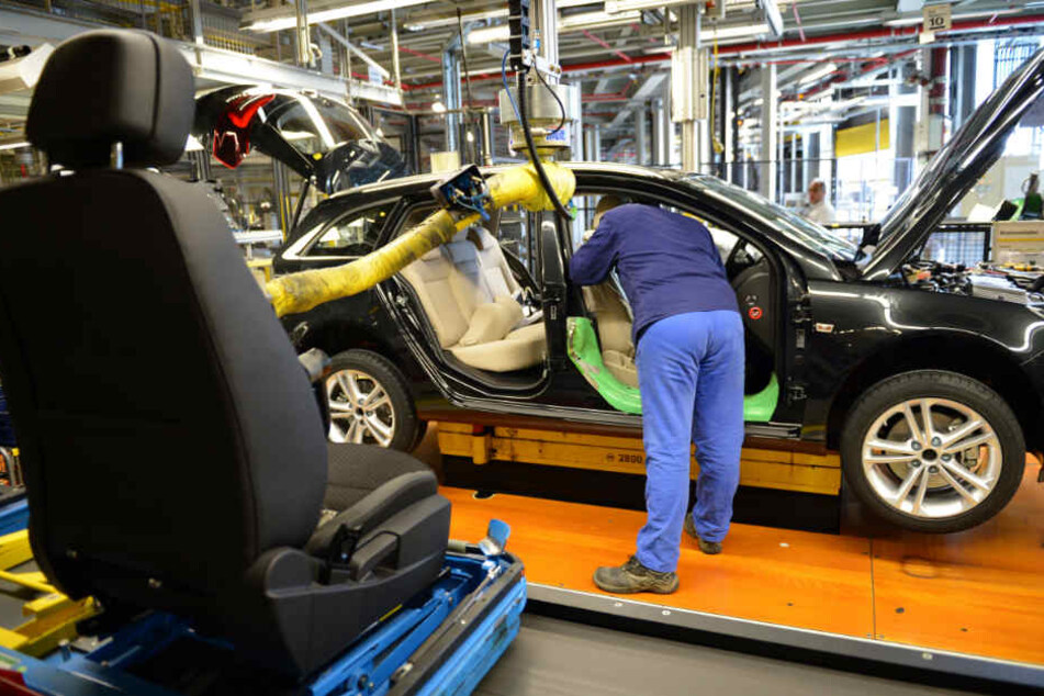 In Deutschland müssen rund 9000 Autos in die Werkstätten (Symbolfoto).