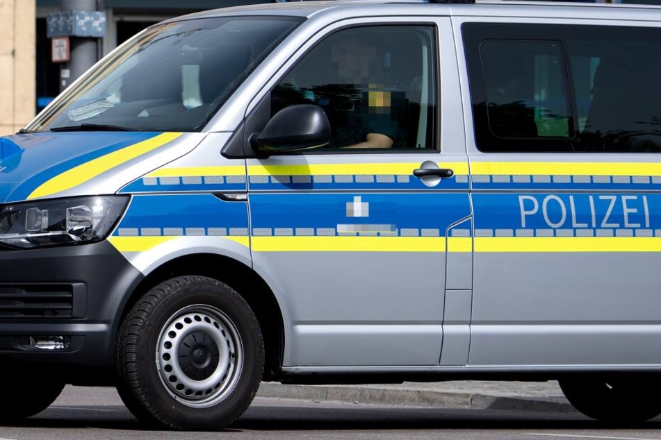 Nach der Messer-Attacke flüchtete der Täter, gestand aber später gegenüber der Polizei. (Symbolbild)