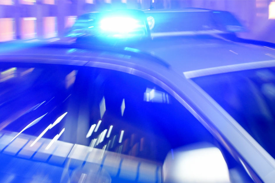 Die Polizei fragt die Bevölkerung: Wer kann Hinweise auf den unbekannten Räuber geben?