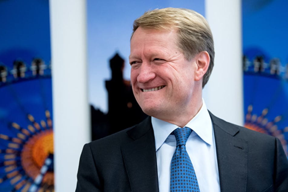 Der neue ARD-Vorsitzende Ulrich Wilhelm kündigte bereits Einschnitte im Programm an, falls der Rundfunkbeitrag nicht erhöht werde.