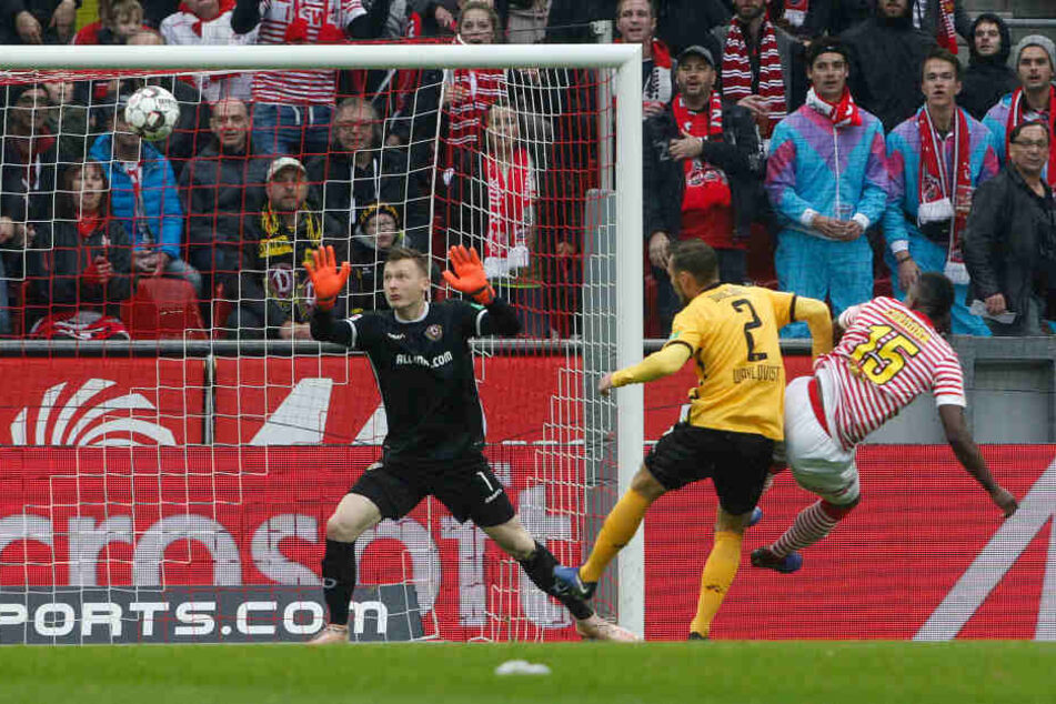 Frühe Führung: Jhon Cordoba (r.) traf in der dritten Minute zum 1:0 für Köln.