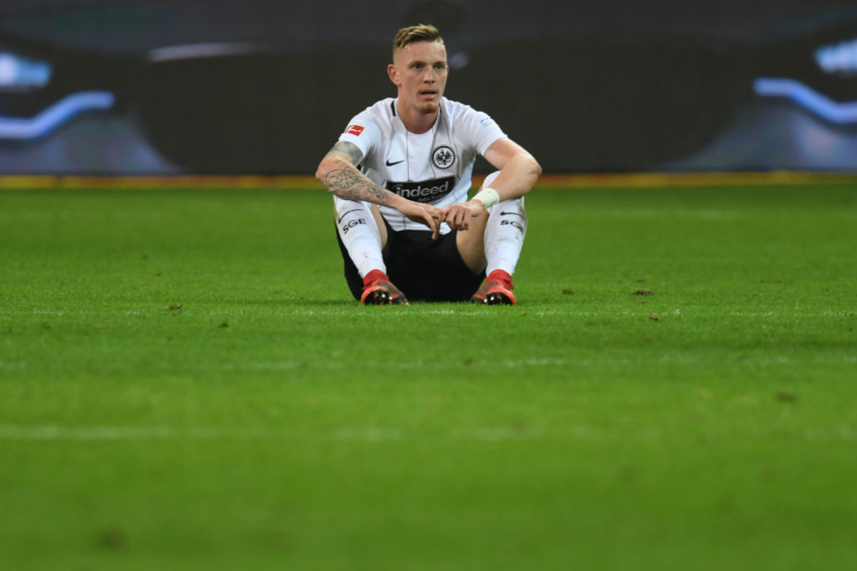 Bedient: Marius Wolf nach der Punkteteilung gegen Freiburg.