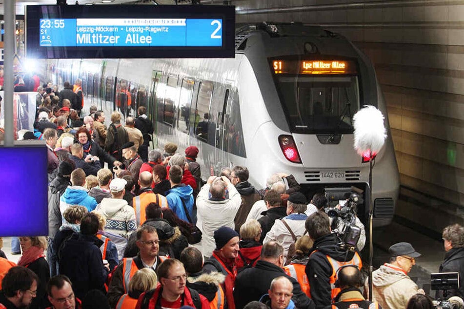 Vom heutigen Sonntag an müsst Ihr Euch auf Verzögerungen mit der S-Bahn einstellen.
