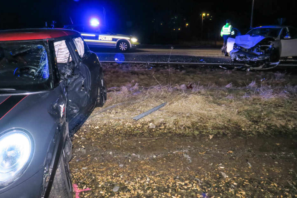 Zur Unfallaufnahme wurde die S255 in Fahrtrichtung Aue gesperrt .