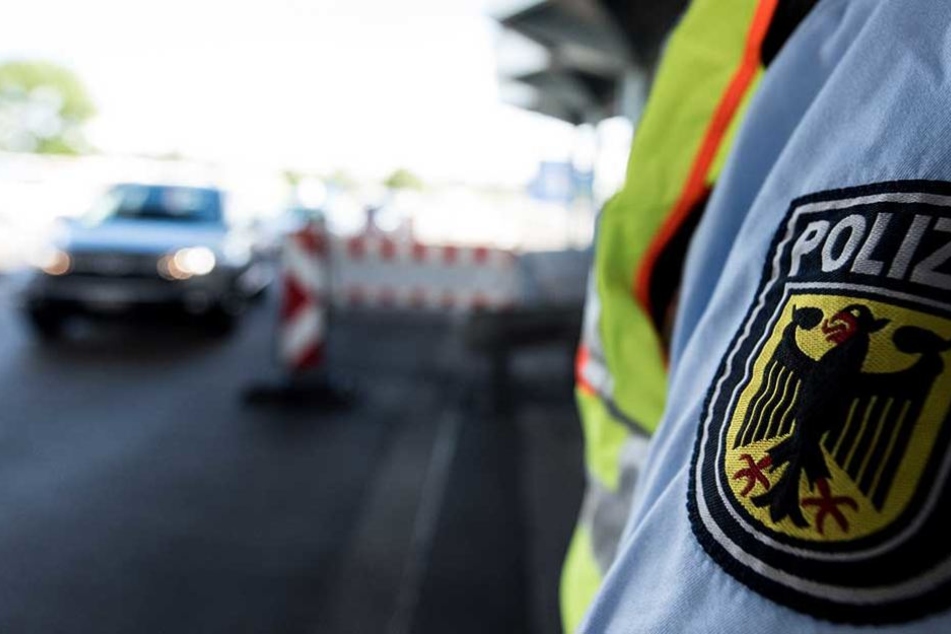 Ein Bundespolizist soll einen Radfahrer geschlagen haben, doch der Radler selber erzählt eine andere Version (Symbolbild).