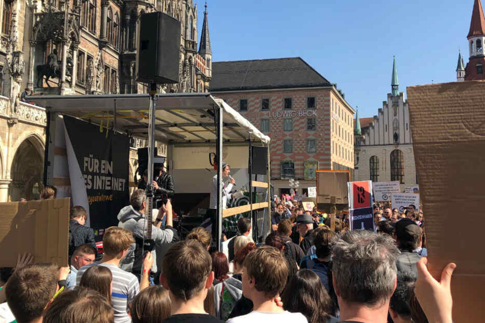 Die Demonstration stand unter dem Motto "Rette dein Internet".
