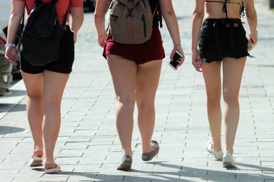 Wer sich schon als Heranwachsender mit ordentlich Fast-Food ernährt, wird nicht nur pummelig.