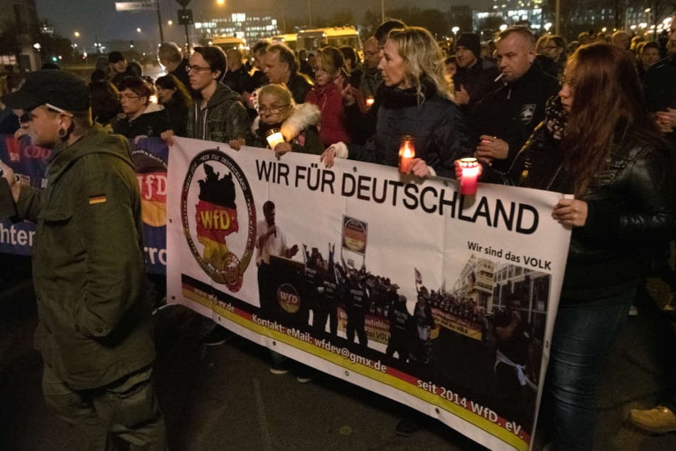 Die rechte Initiative "Wir für Deutschland" hat ihren Rückzug angekündigt.