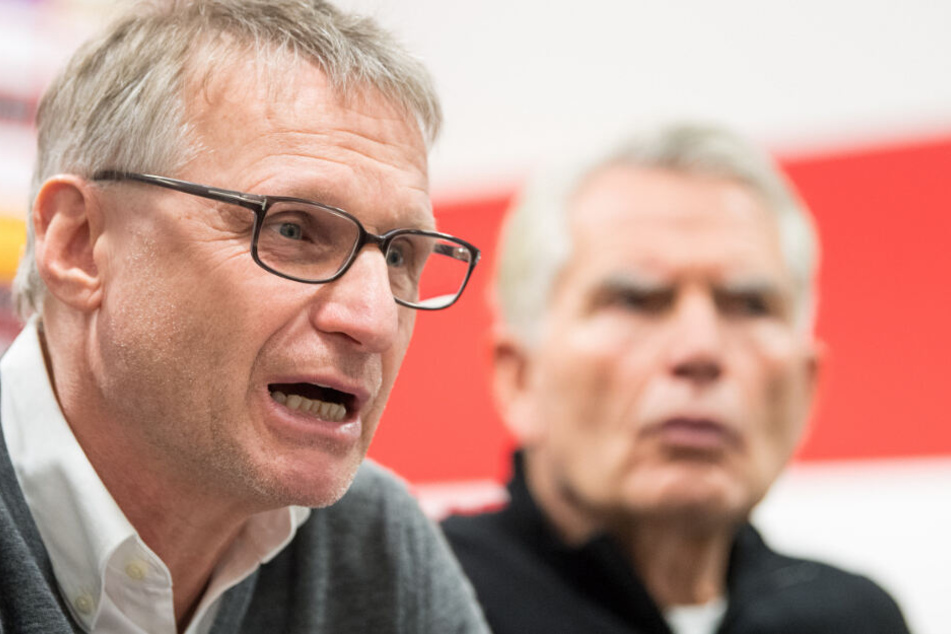 Januar 2018: Der damalige Sportvorstand Michael Reschke (links) gemeinsam mit Dietrich. Der Verein trennte sich im Februar 2019 von Reschke.