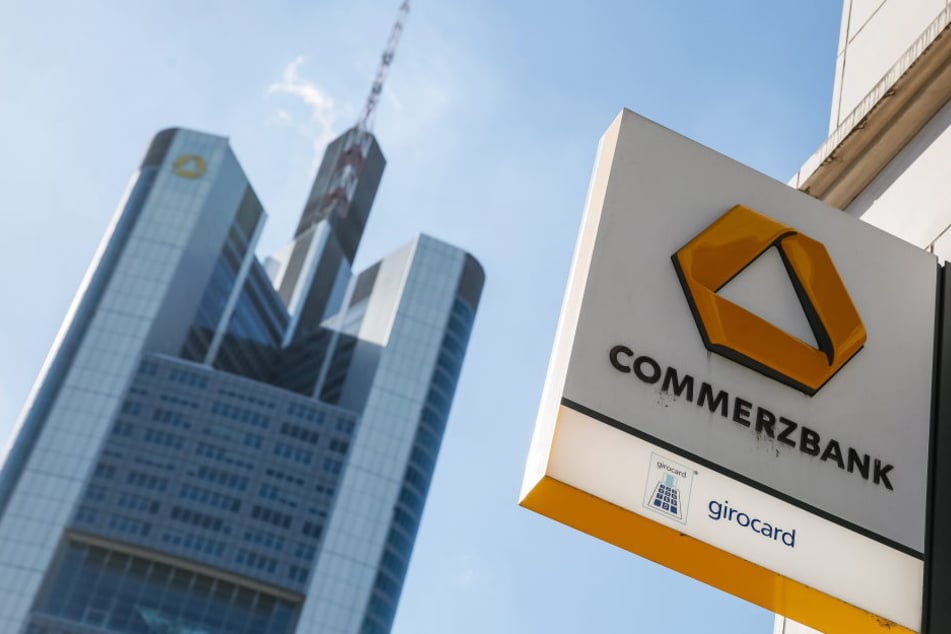 Der Gewinn der Commerzbank fiel mit 250 Millionen Euro und rund neun Prozent höher aus als vor einem Jahr. (Symbolbild)