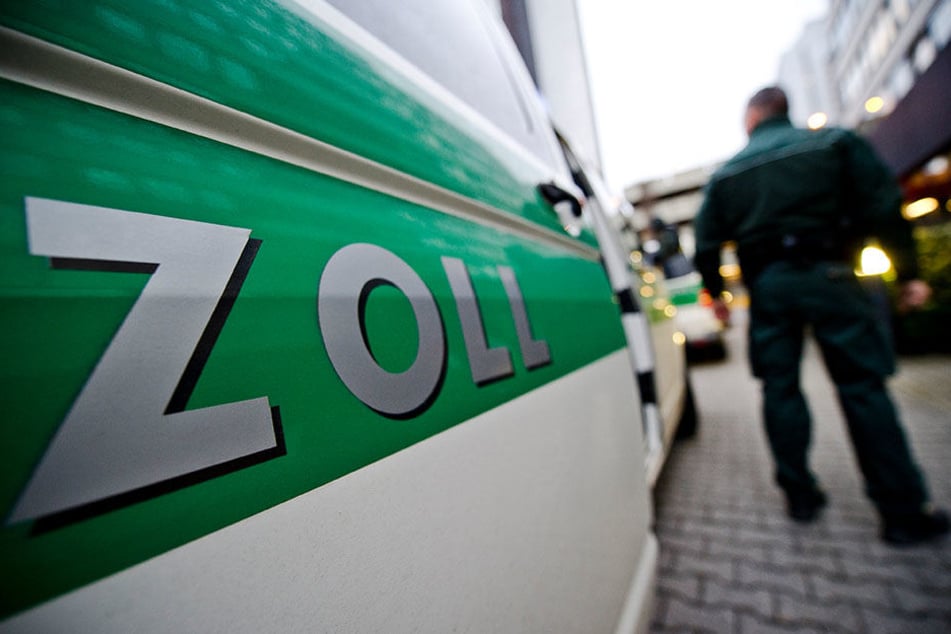 Am Mittwoch waren über 400 Beamte bei einer bundesweiten Razzia im Einsatz.