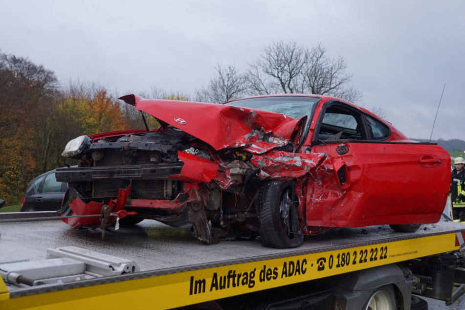 Der Fahrer dieses Hyundais hatte den Unfall ausgelöst.