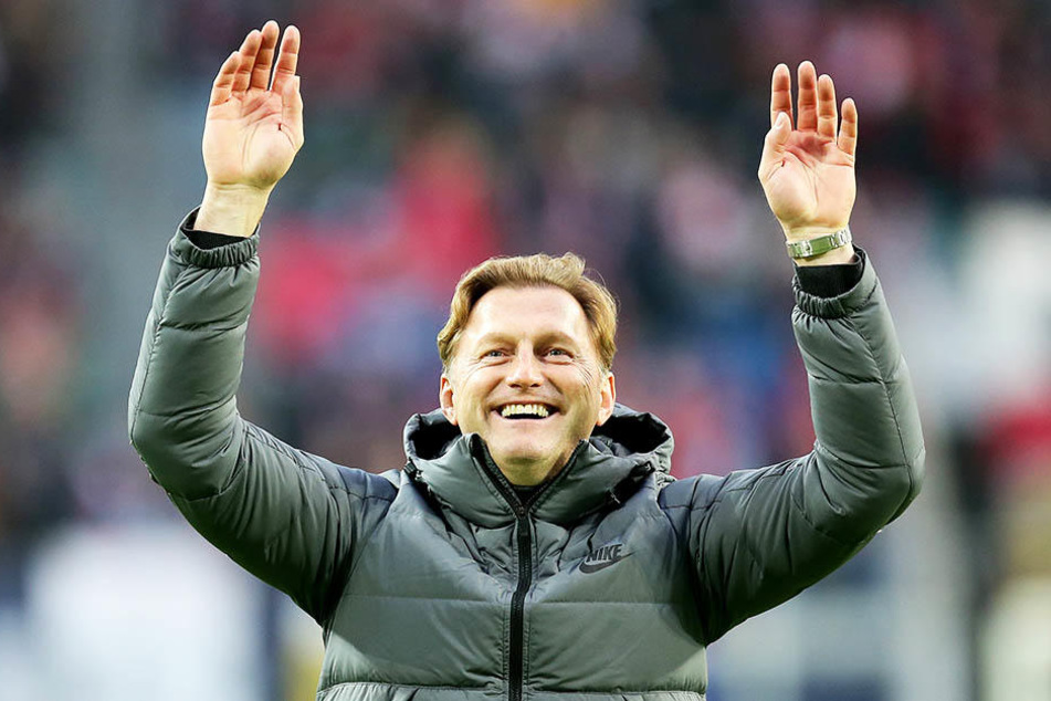 RB-Coach Ralph Hasenhüttl ist sehr zufrieden mit seiner Mannschaft, sprach seinen Jungs ein großes Lob aus.