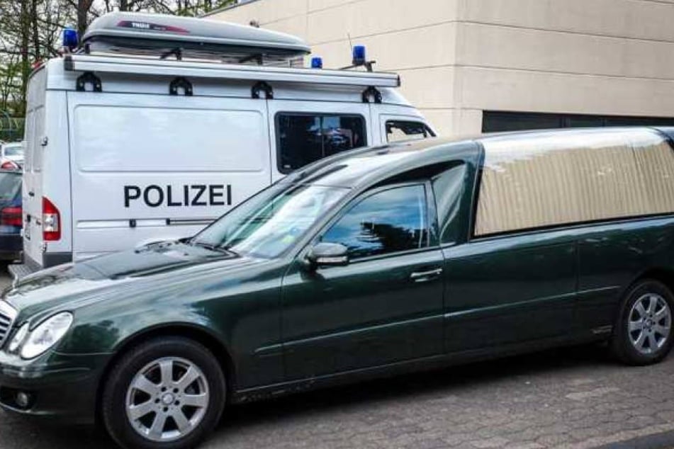 Die Leichen der Jugendlichen wurden in der Rechtsmedizin obduziert (Symbolbild).
