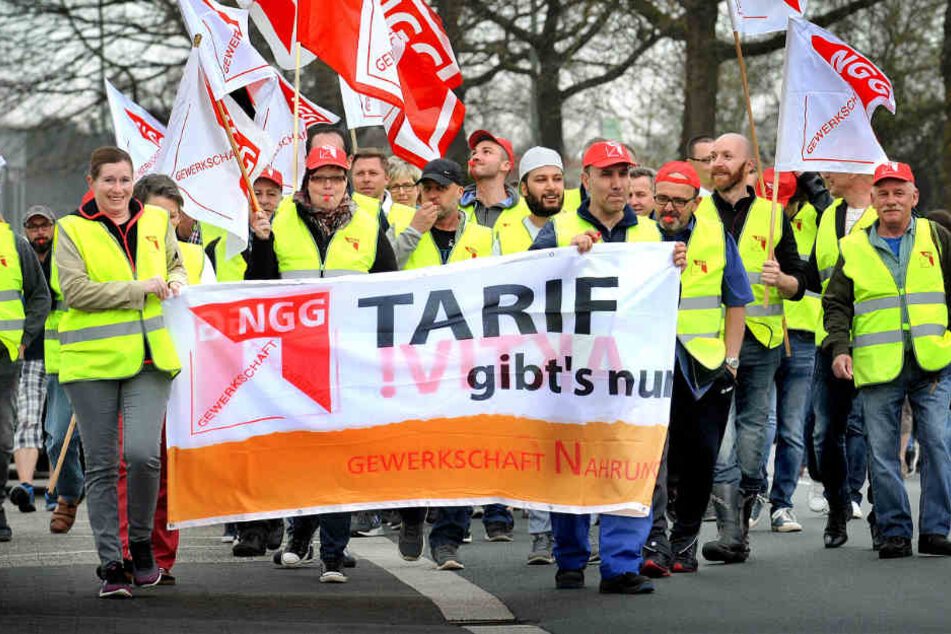Sechs Prozent mehr Lohn fordern die Mitarbeiter.